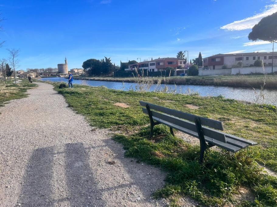 Maison A 800M Des Remparts Aigues-Mortes Luaran gambar